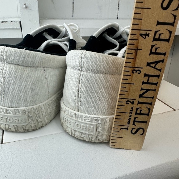 Tretorn Nylite Icon Sneaker - Women's Size 9 Black and White Tennis Shoes - Picture 10 of 13